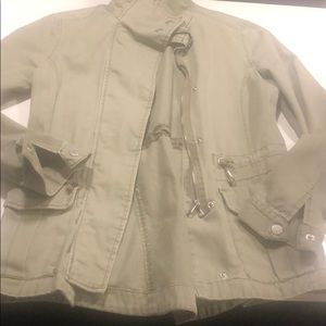 Light hunter green jacket